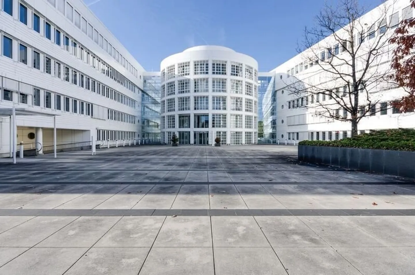 Gewerbeflächen im Herzen eines sich entwickelnden Viertels - Foto 1 von 5
