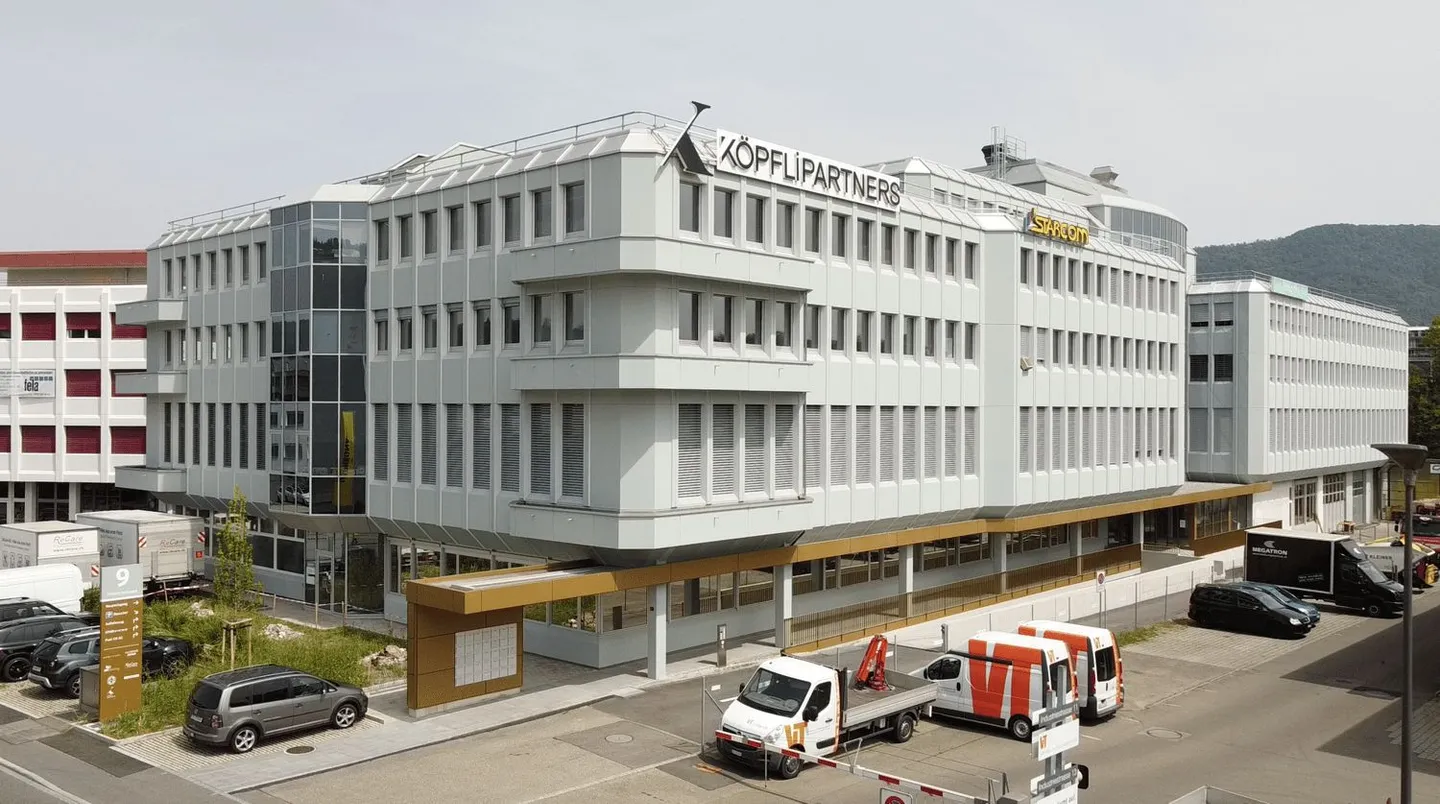 Attractive office/commercial space in Neuenhof - Industriestrasse 9 - Photo 1 of 8