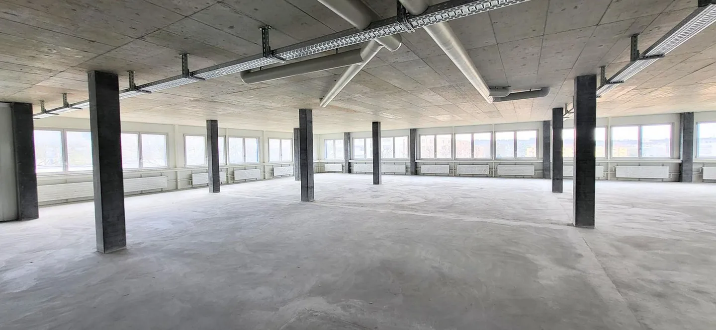Spazio commerciale flessibile - ideale per produzione e logistica - Foto 9 di 13