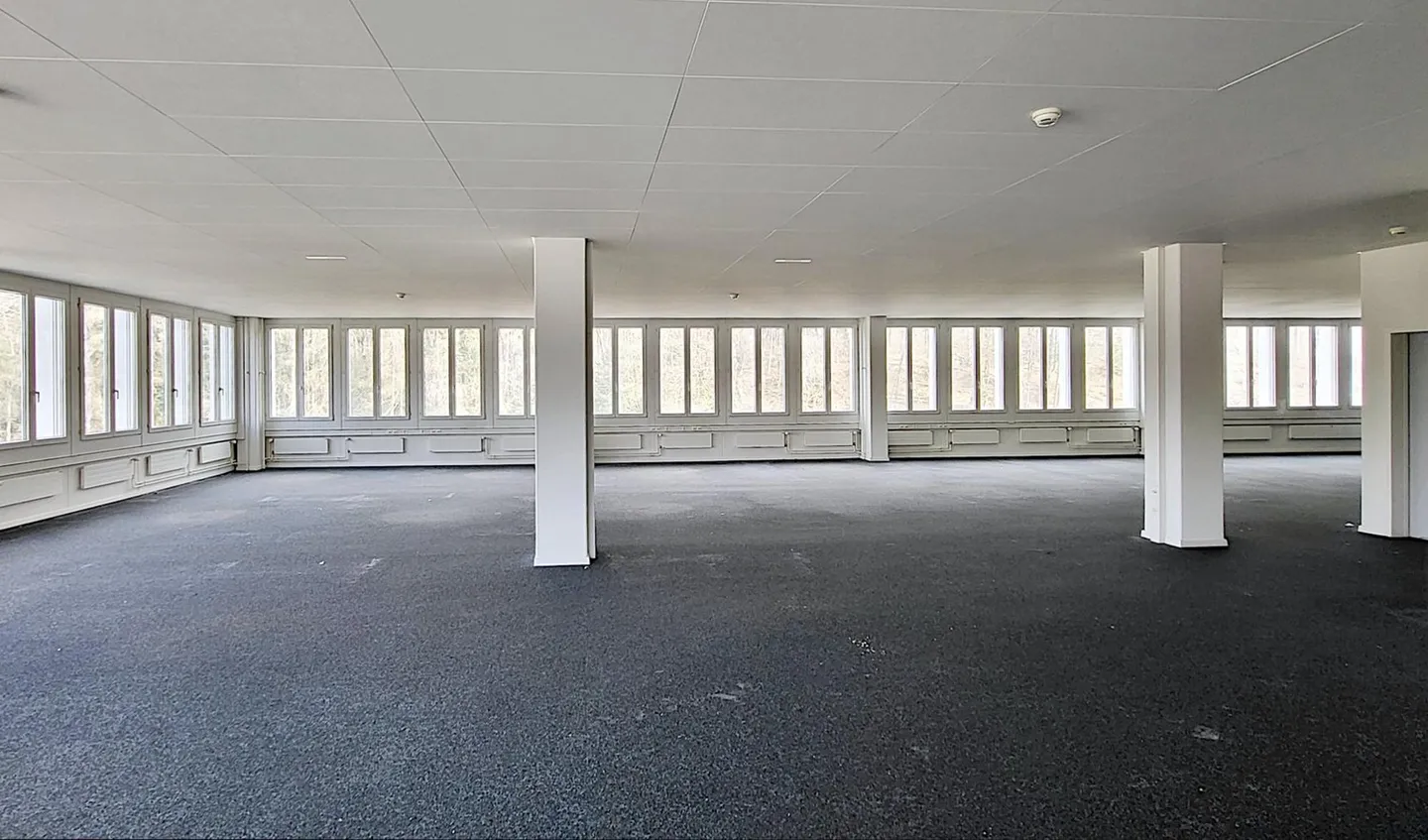 Nouvelles surfaces partielles - espace de bureau entièrement développé - env. 620 m2! - Photo 2 sur 10