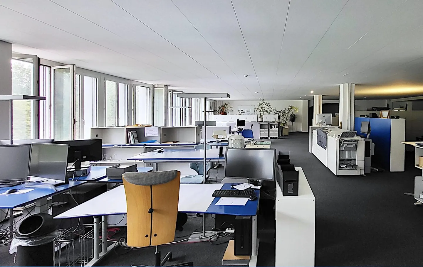 Nouvelles surfaces partielles - espace de bureau entièrement développé - env. 620 m2! - Photo 7 sur 10