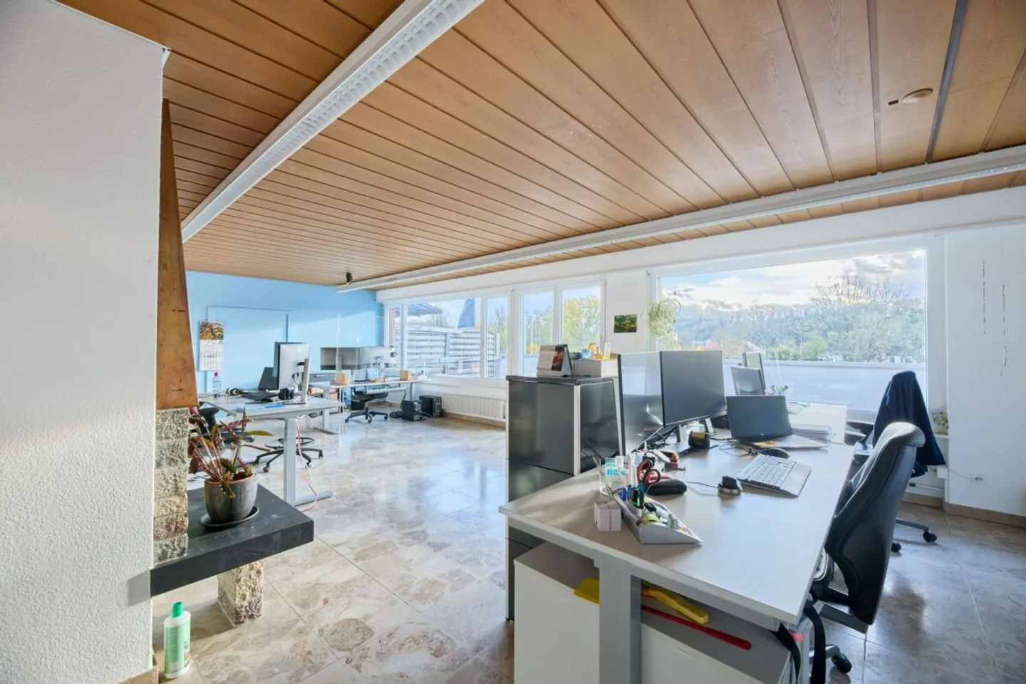 Büro mit atemberaubender Aussicht - Foto 9 von 12