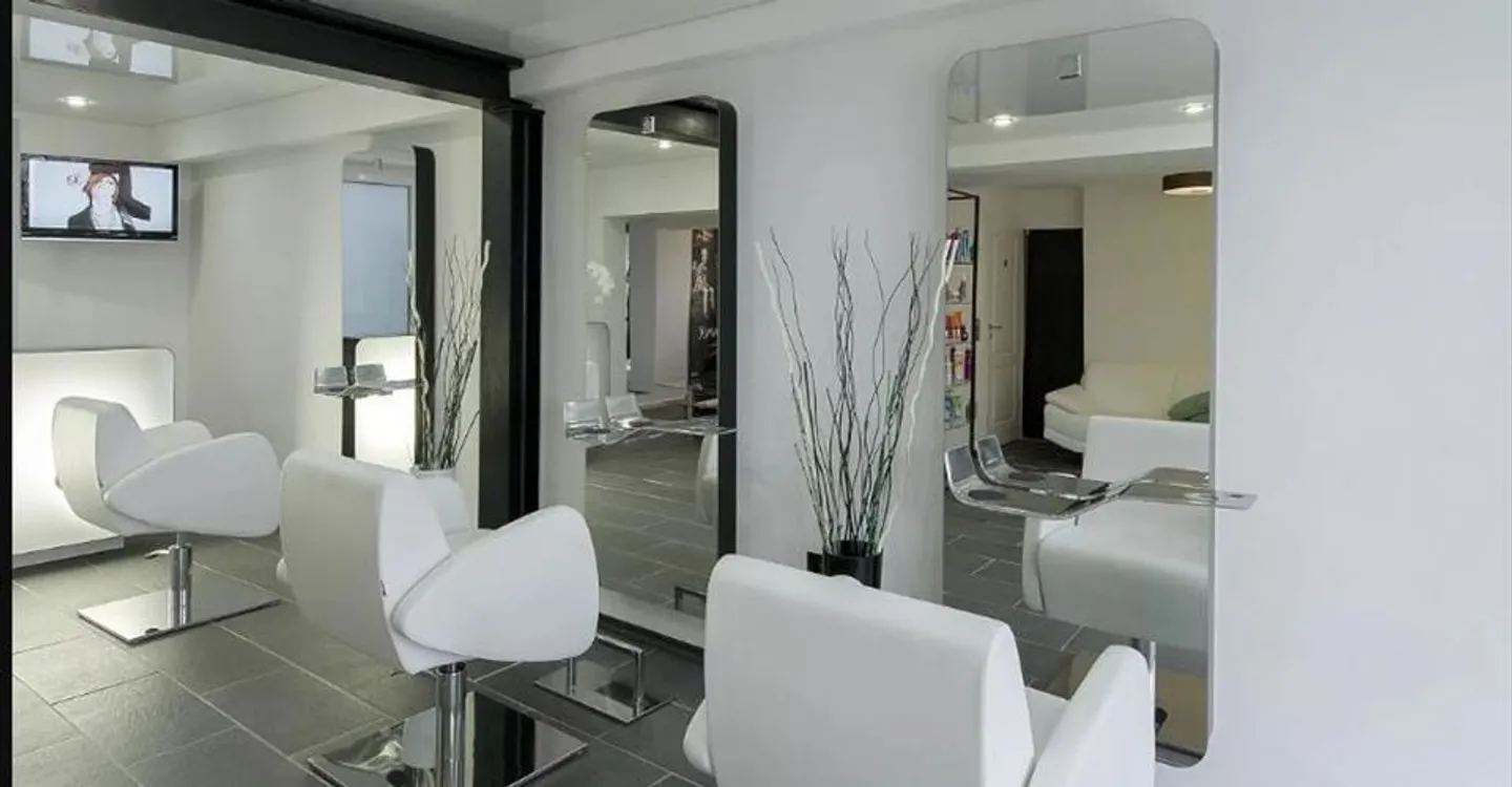 Hair Salon - Photo 1 of 2