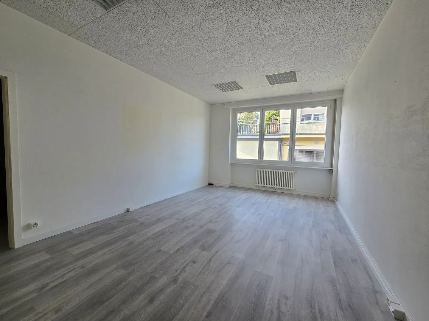 Commercial space/office 52 m² for rent - 2nd floor - Photo 7 of 8