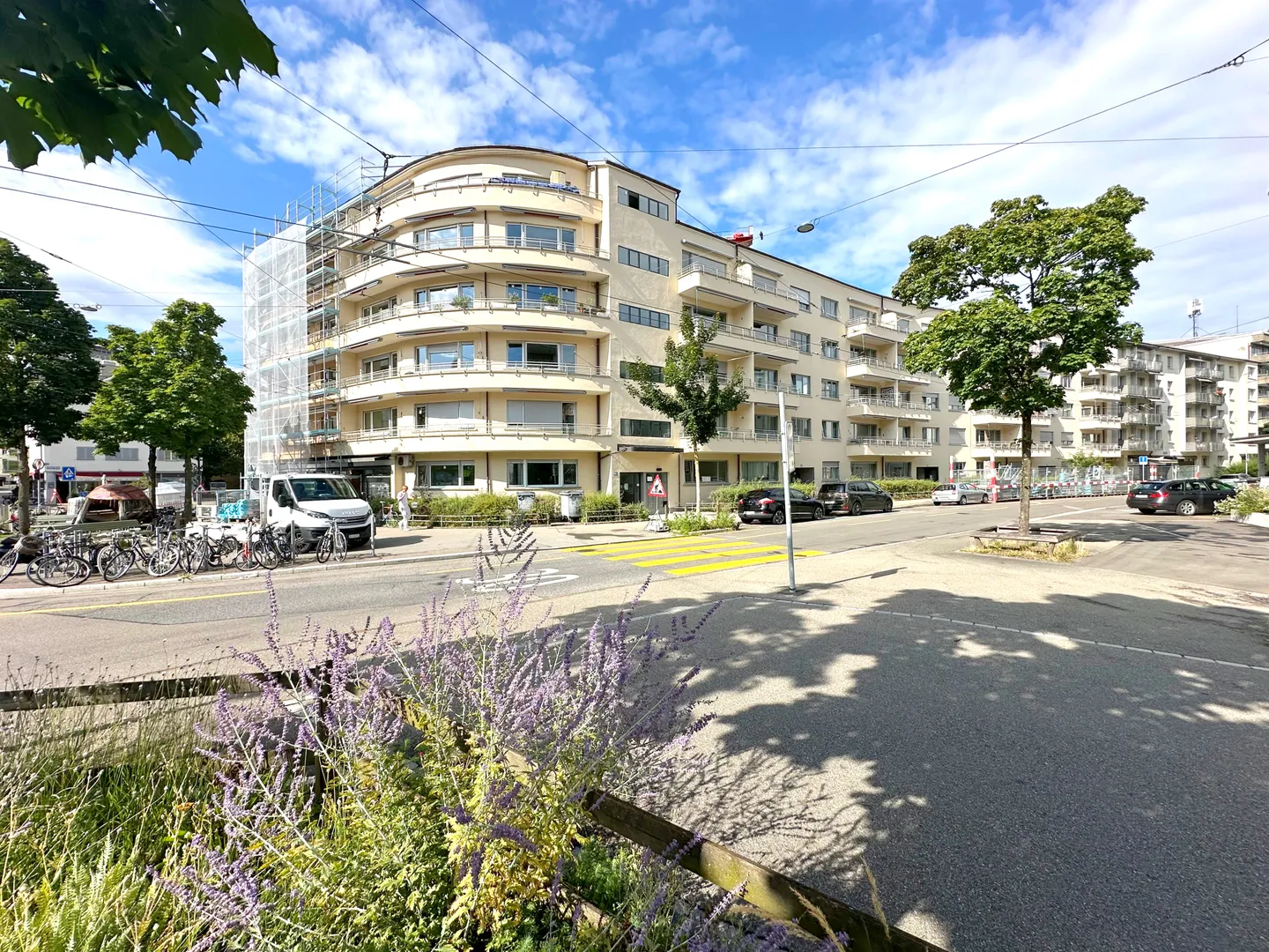 Espace de vente au cœur de Wiedikon - Photo 1 sur 2
