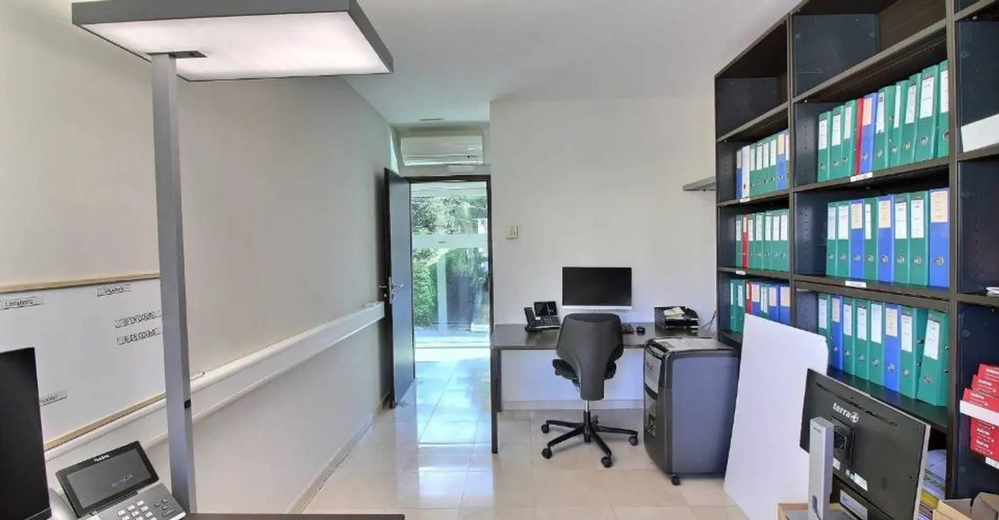 Office - Photo 7 of 9