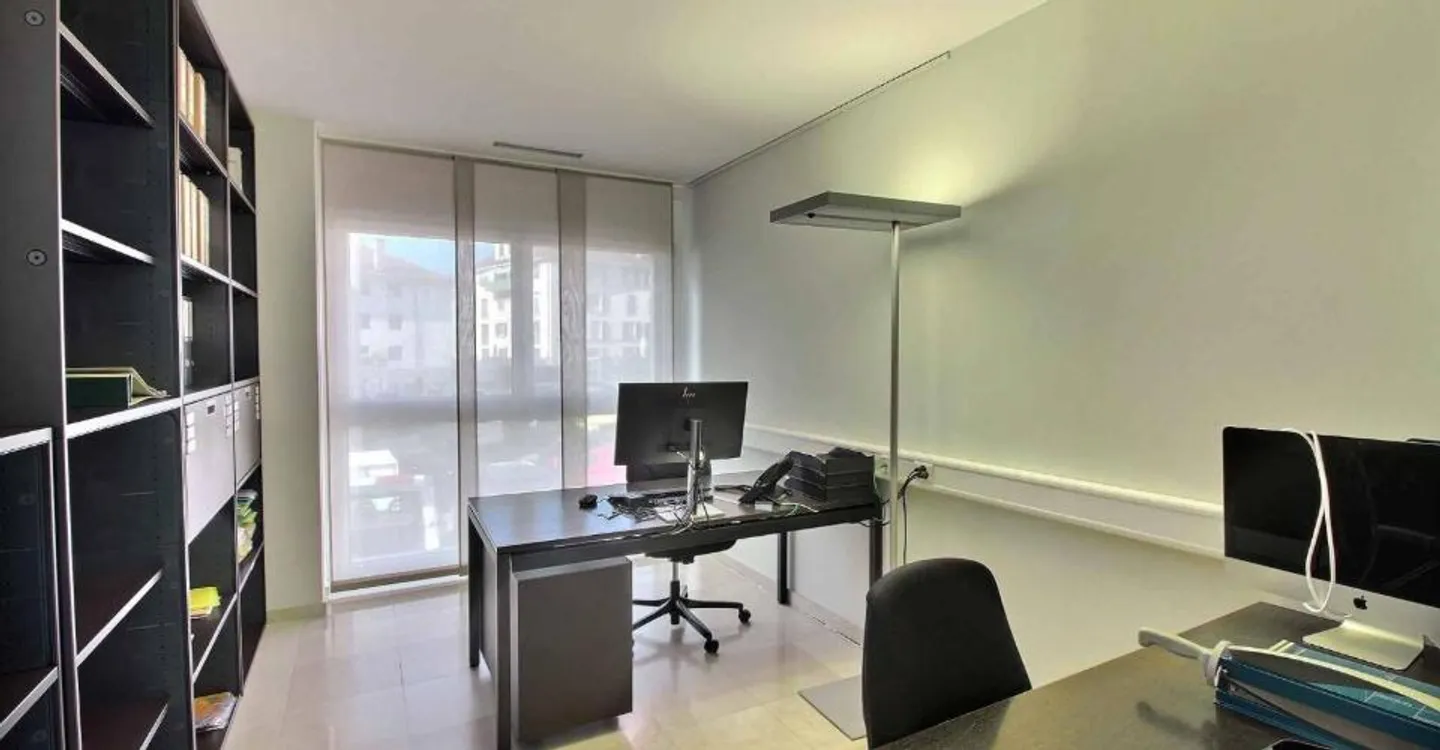 Office - Photo 6 of 9