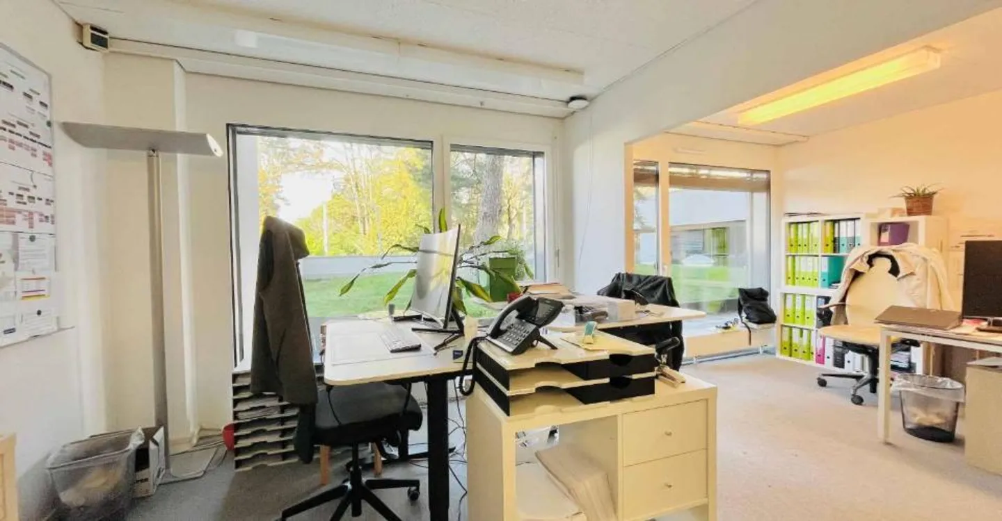 Bureau Lumineux à Lausanne - Photo 3 sur 4