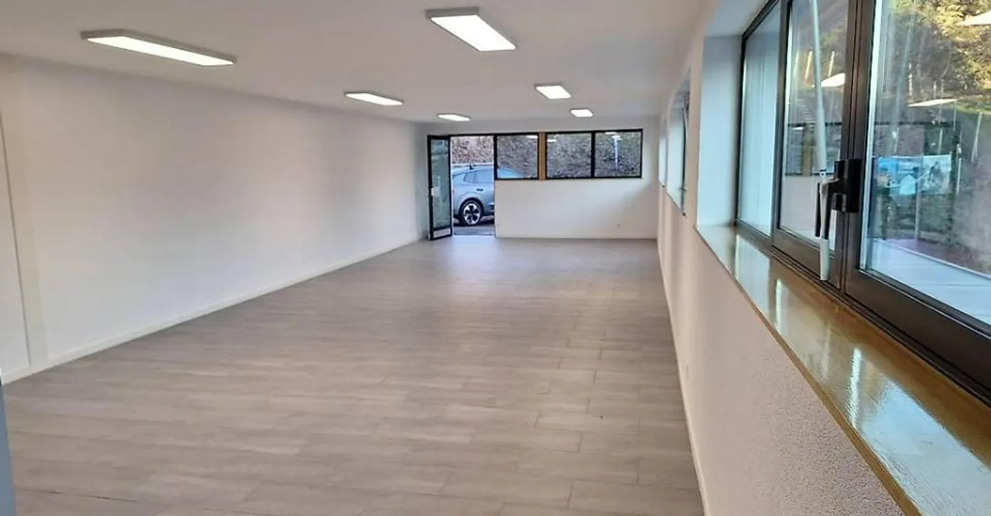 Gewerbe 1,5 Zimmer - Foto 4 von 8