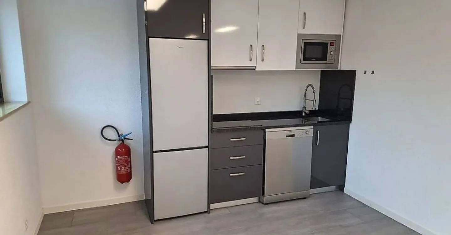 Gewerbe 1,5 Zimmer - Foto 6 von 8