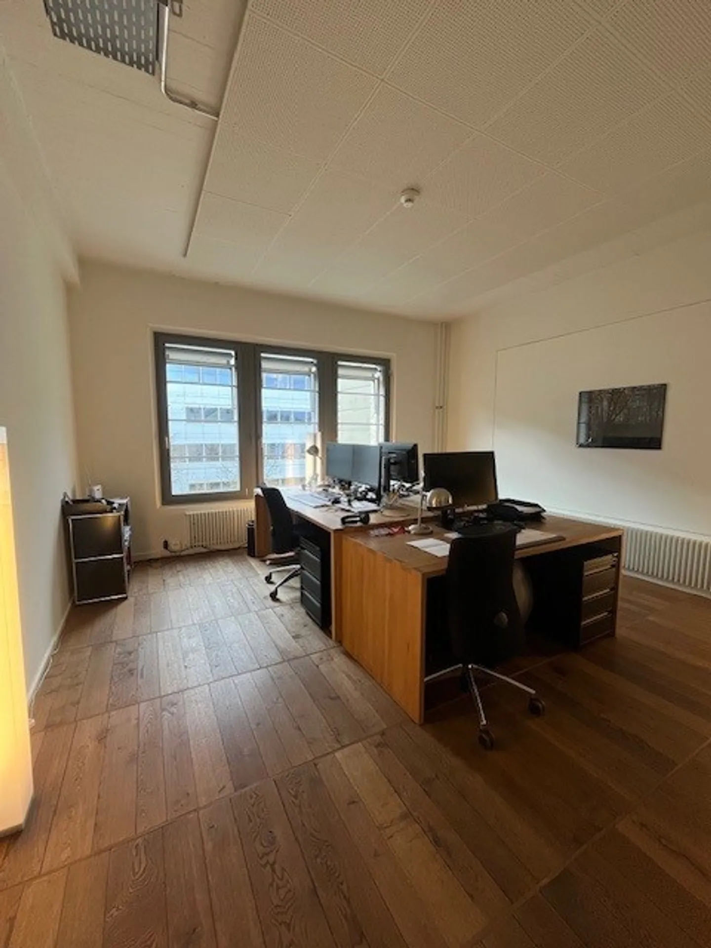 Ready to move in with all amenities! Top business location in a dynamic office community! - Photo 6 of 8