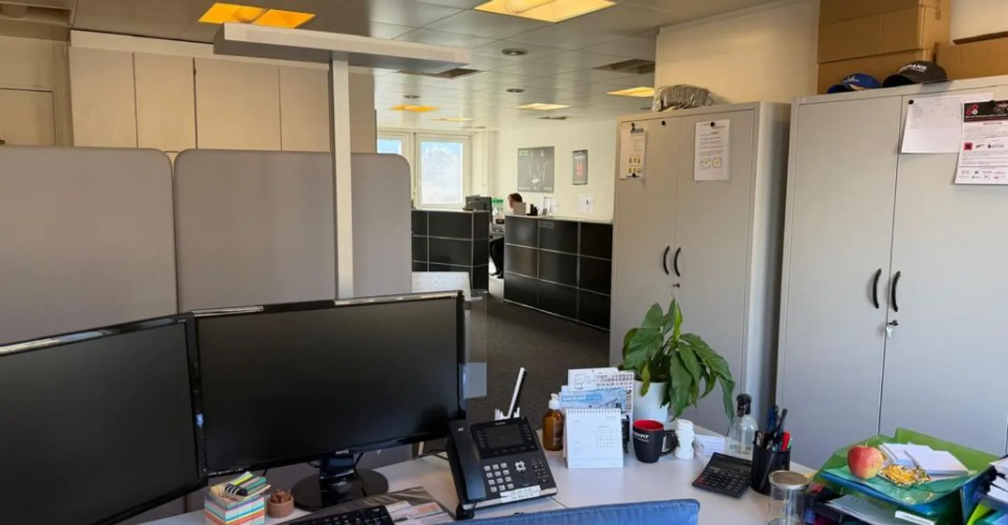 Commerce - Photo 5 of 5