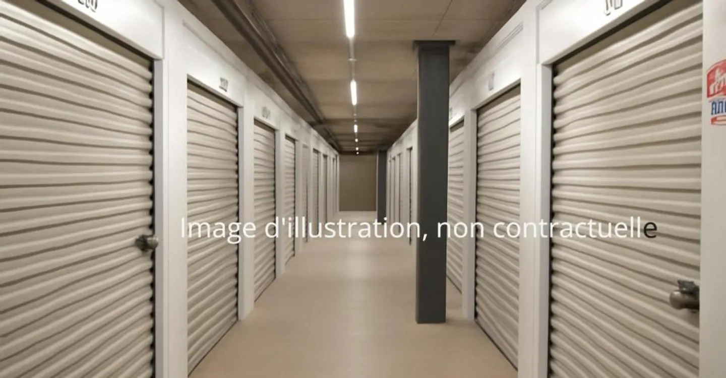 Espace de Stockage Moderne - Photo 5 sur 8