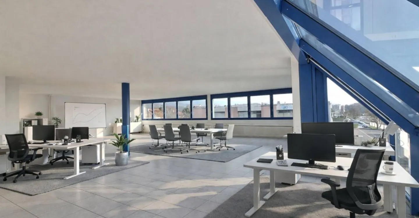 Office - Photo 3 of 10