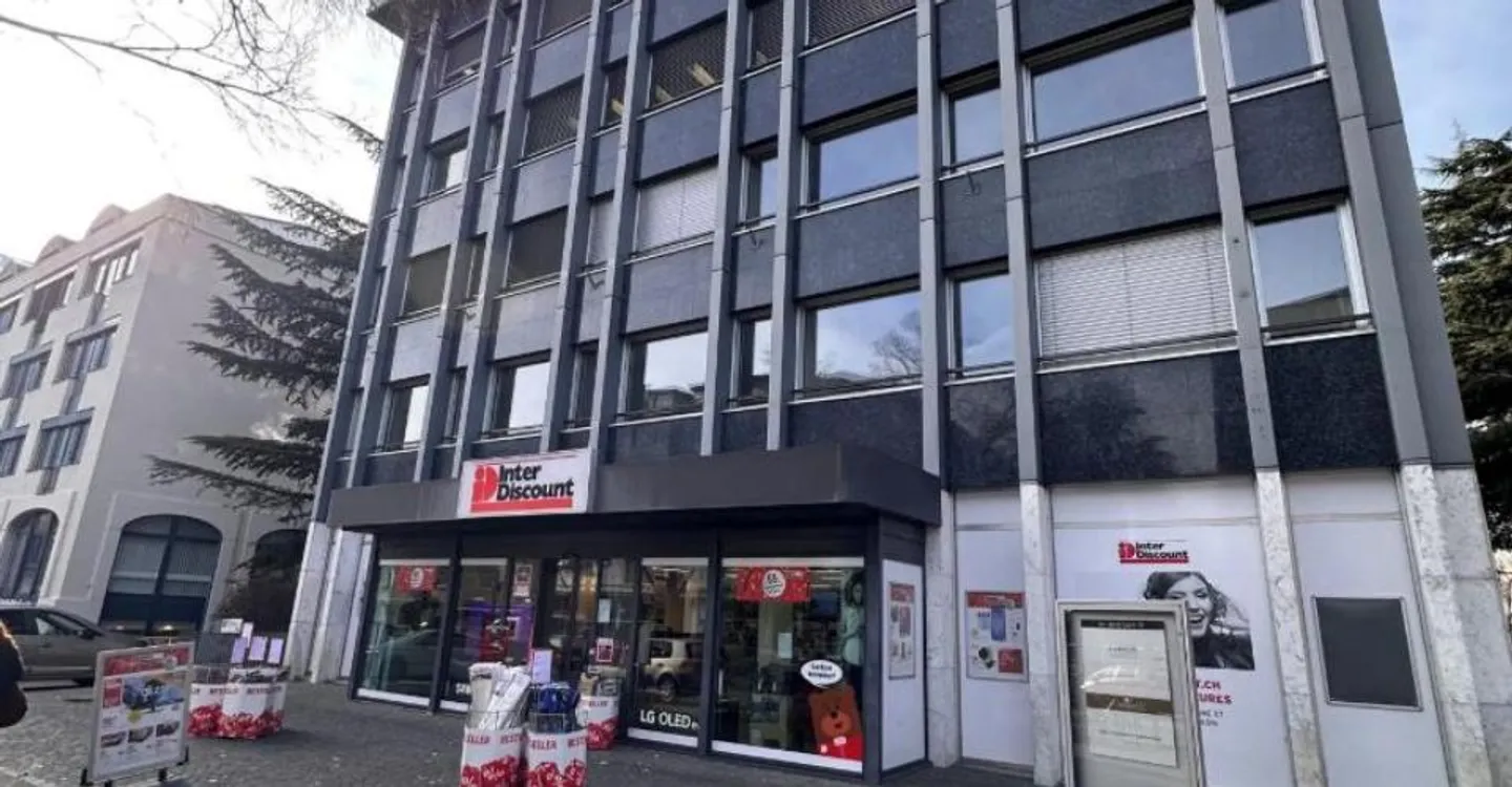 Bureau spacieux à Sion - Photo 1 sur 11