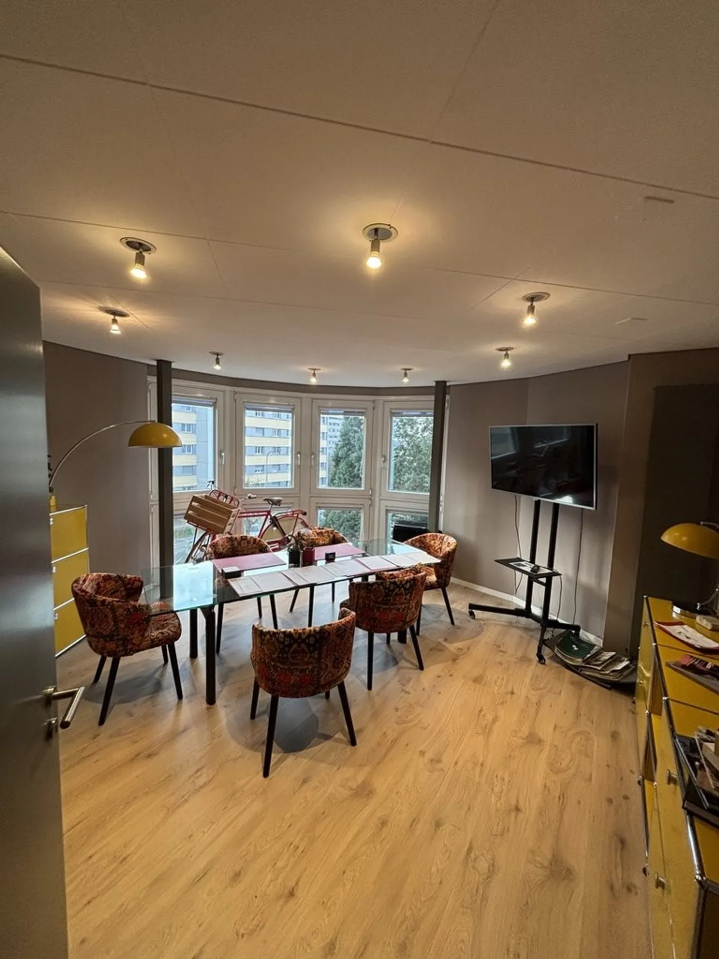 Da afferrare! Superficie ufficio stupenda vicino a tutti i servizi a Nyon! - Foto 5 di 9