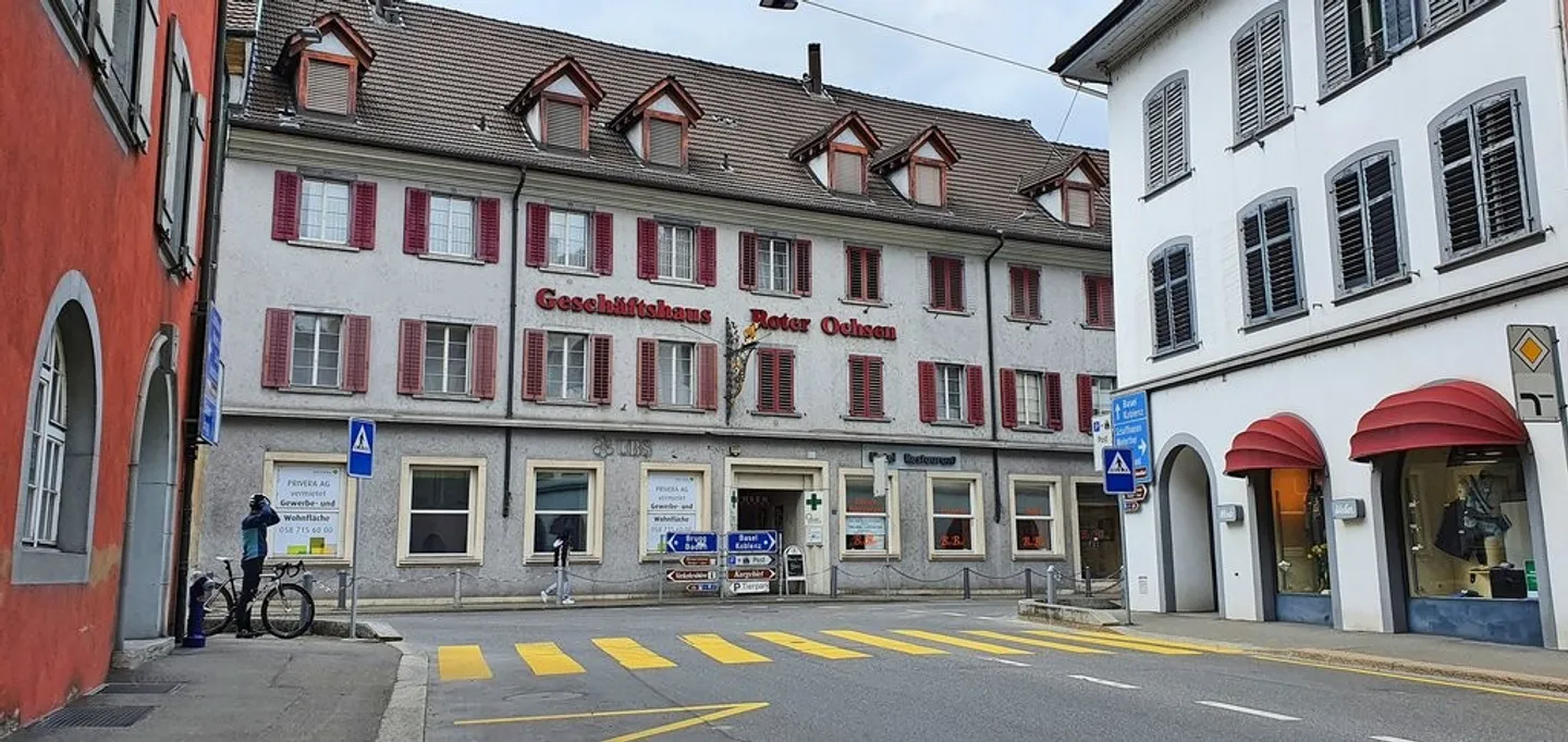 Attractive premises in the heart of Bad Zurzach - Photo 1 of 9