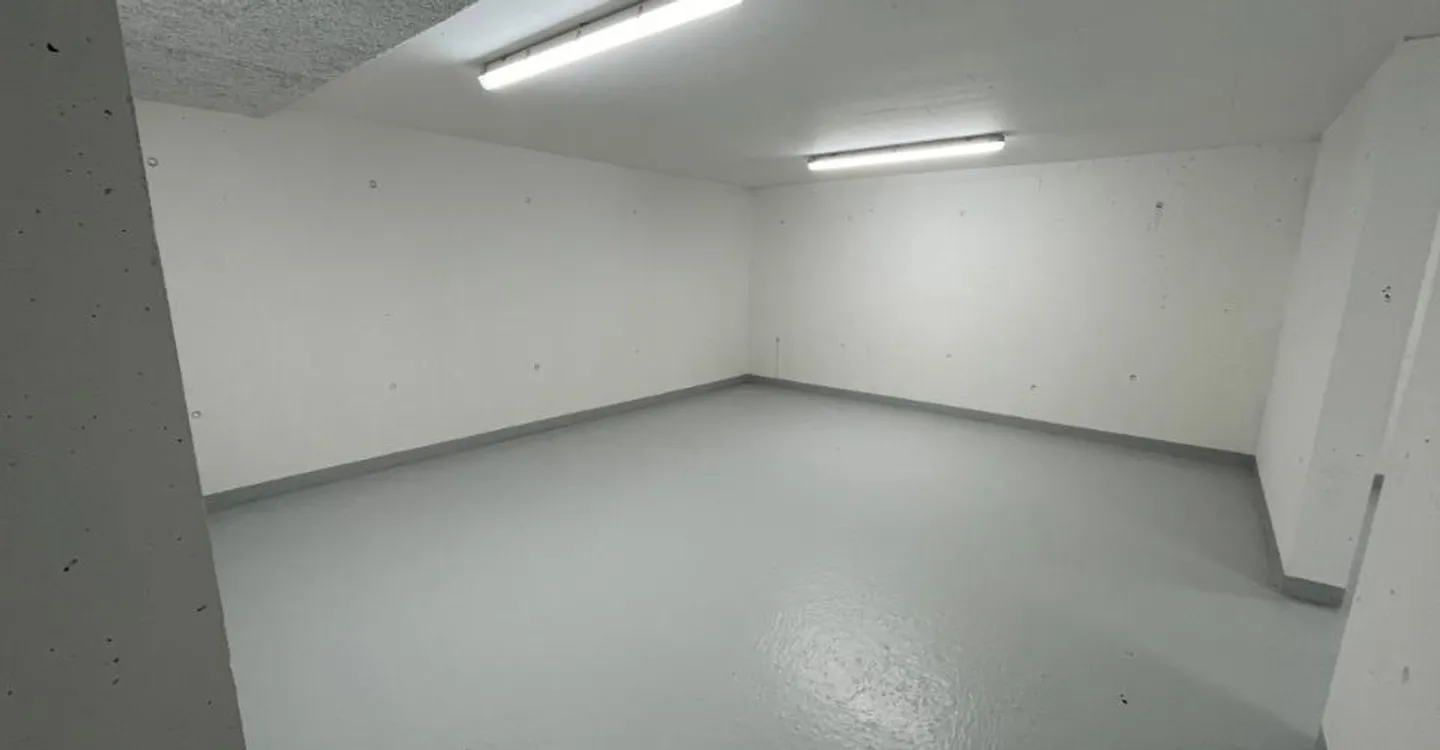 Deposit 1 room - Photo 2 of 8