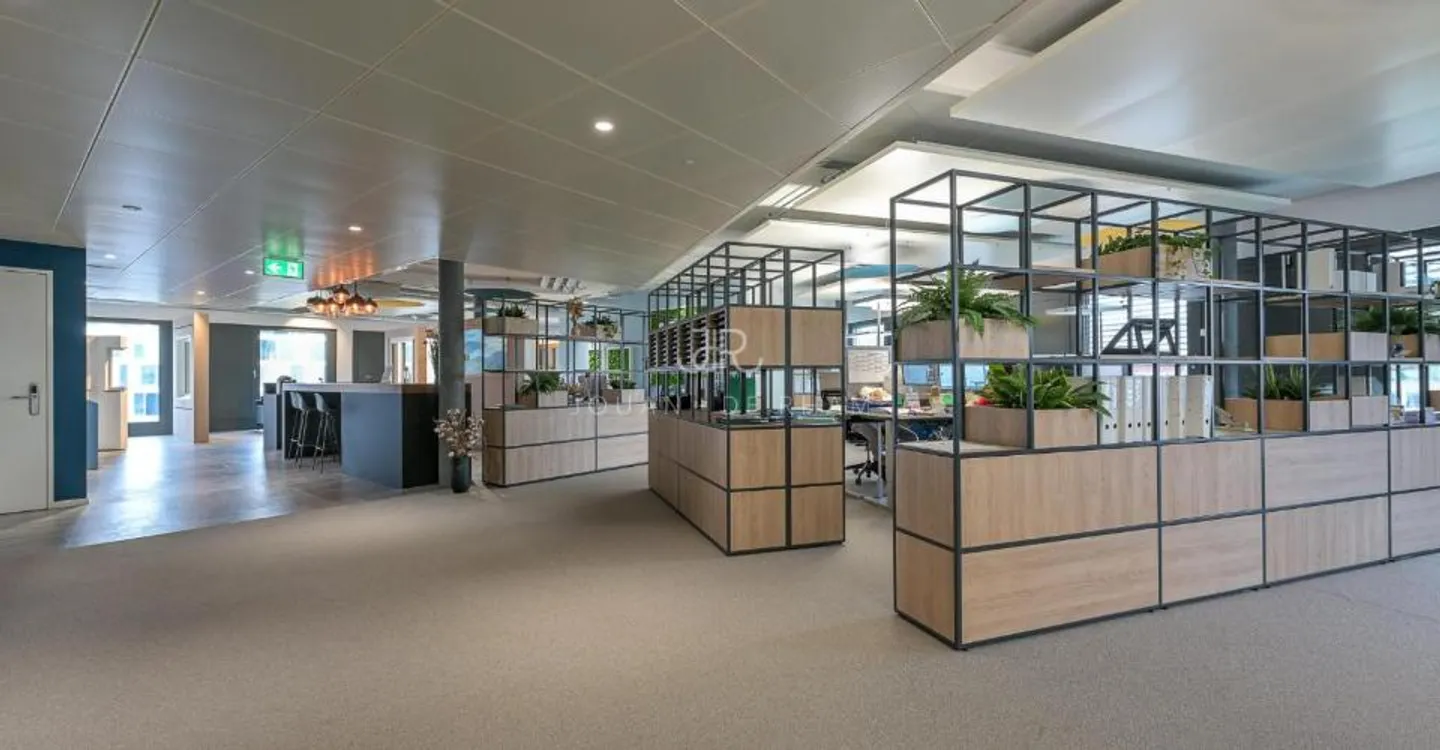 Office - Photo 4 of 13