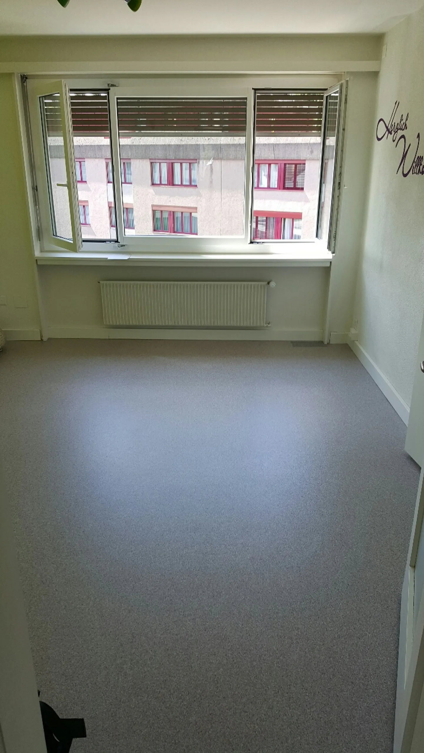 Ufficio - Spazio per Pratica - Spazio Atelier direttamente alla Stazione! - Foto 2 di 9