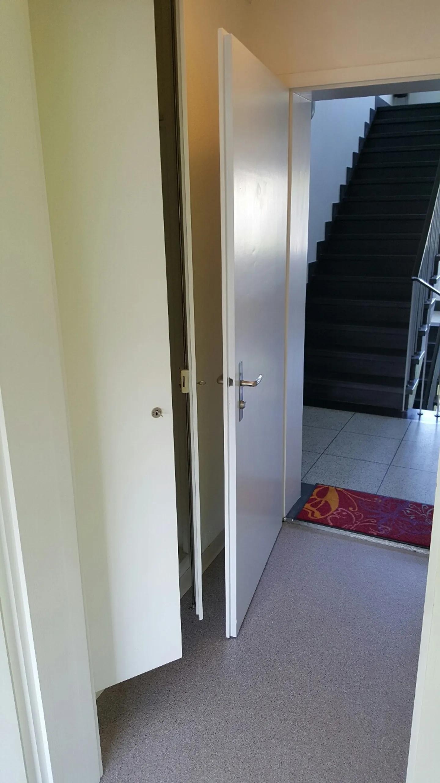 Ufficio - Spazio per Pratica - Spazio Atelier direttamente alla Stazione! - Foto 6 di 9