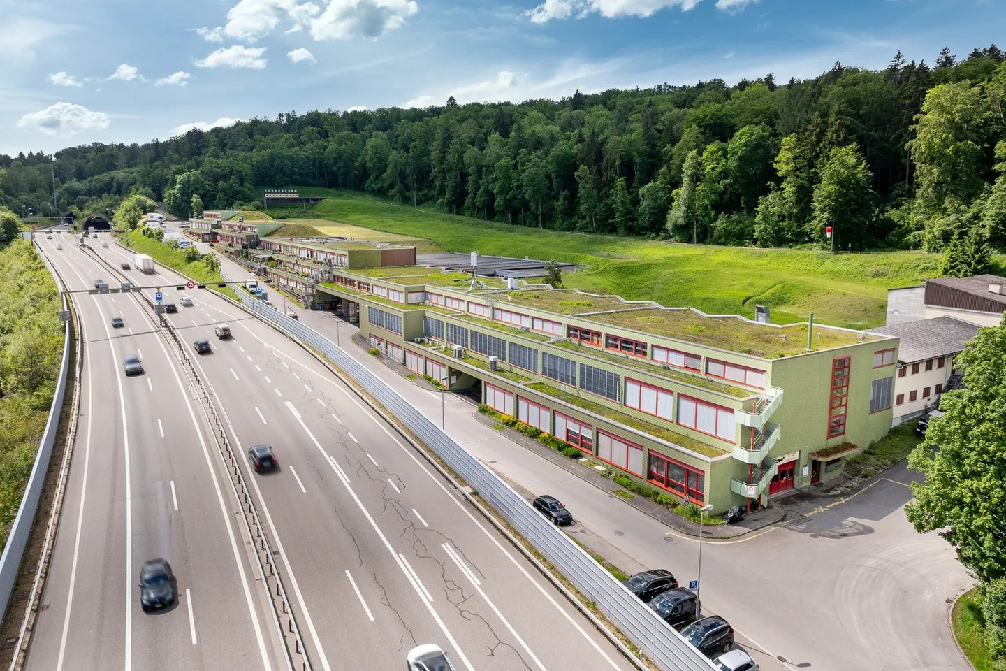 Espace commercial/bureau de 268 m2 à louer à Urdorf - Photo 8 sur 8