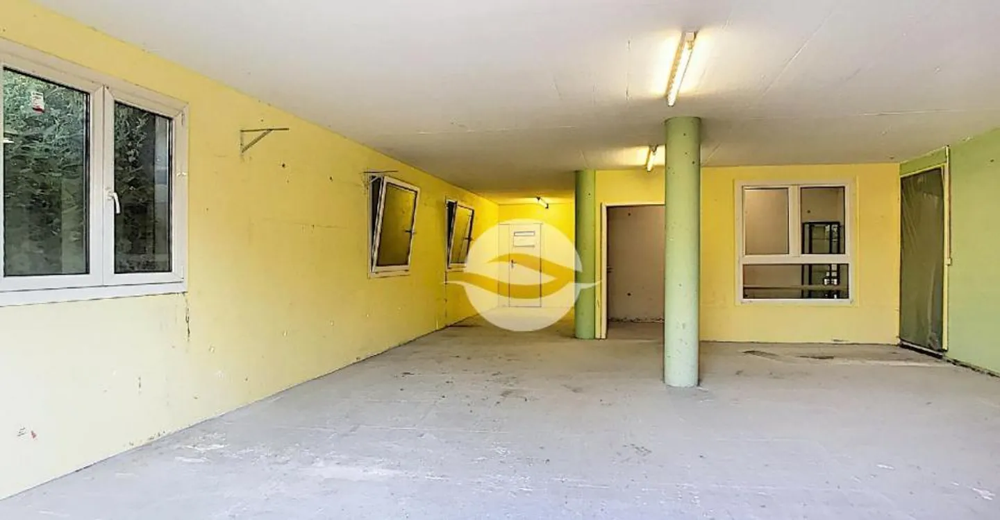 Deposit - Photo 1 of 6