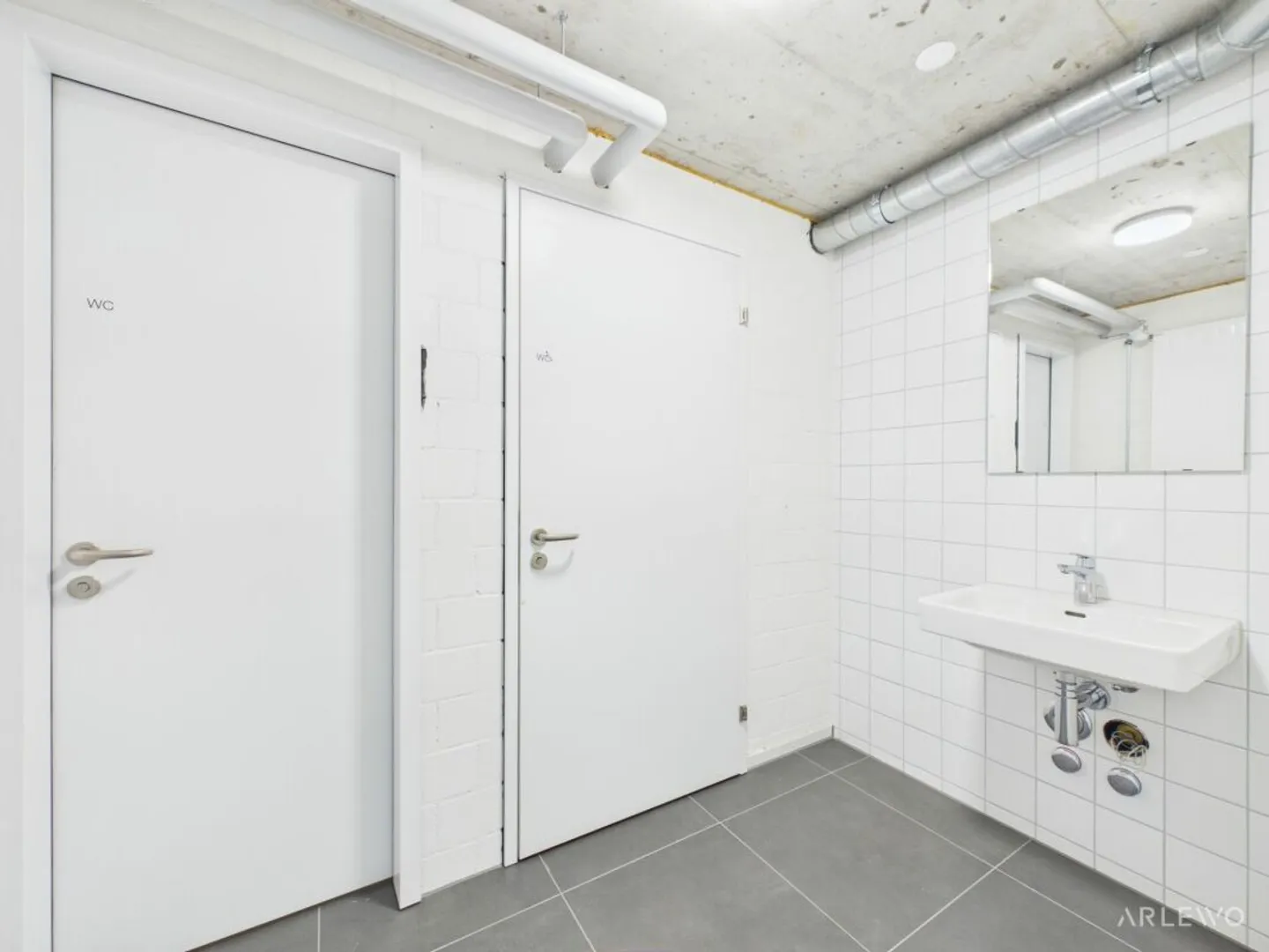 Visibilité parfaite : espace commercial dans un emplacement fréquenté à Lucerne-Littau - Photo 7 sur 10