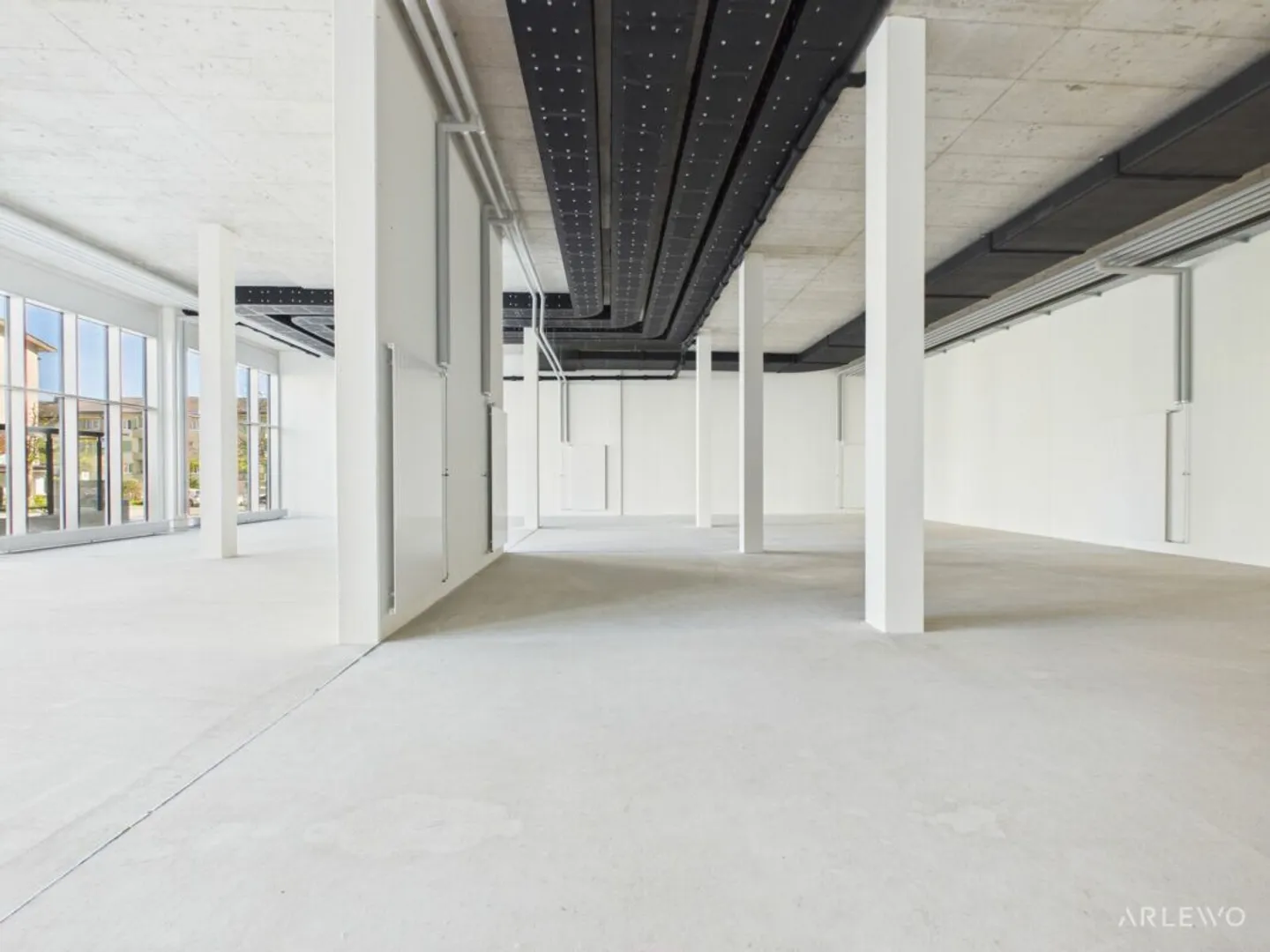 Visibilité parfaite : espace commercial dans un emplacement fréquenté à Lucerne-Littau - Photo 5 sur 10