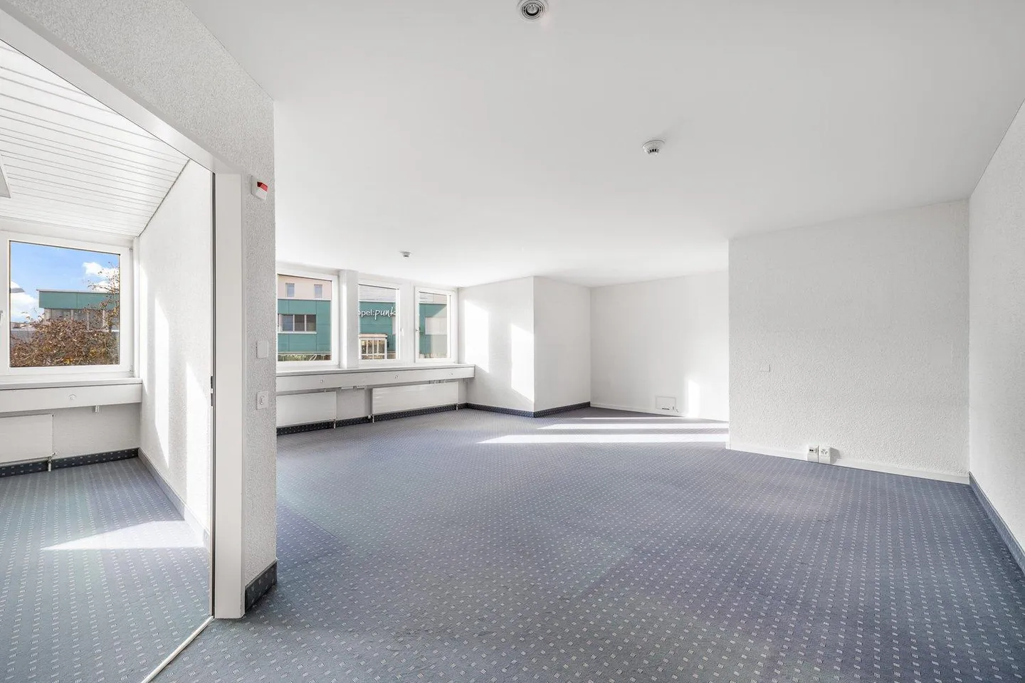 Espaces de bureau personnalisables au-dessus du marché Beri - Photo 3 sur 9