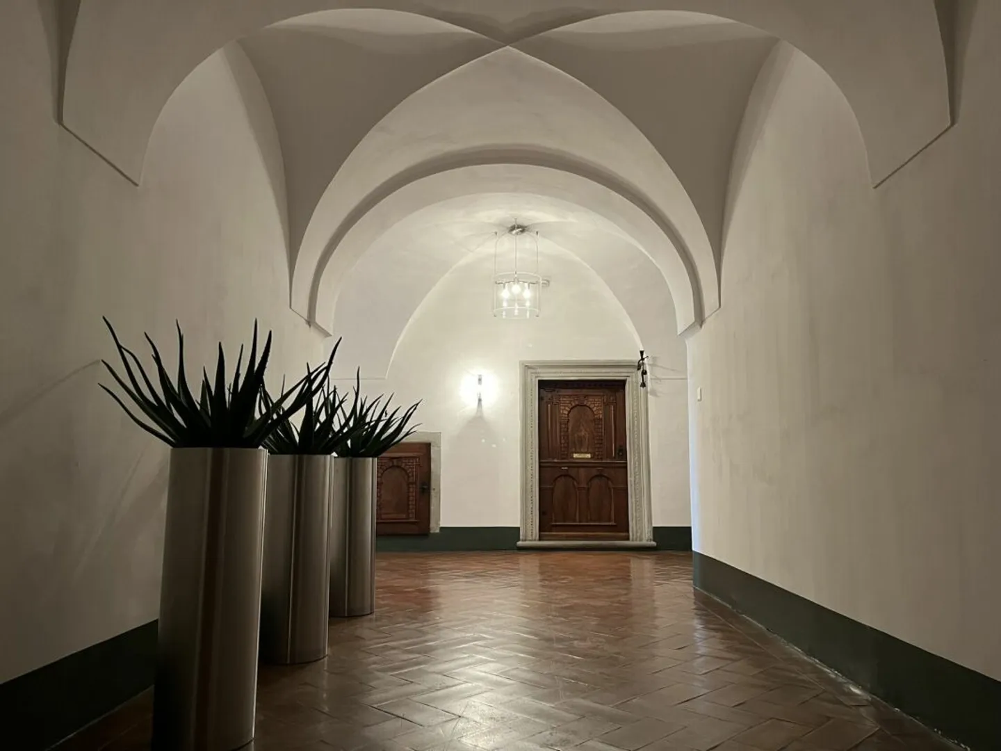Spazio commerciale caratteristico nel centro di Schwyz - Foto 7 di 9