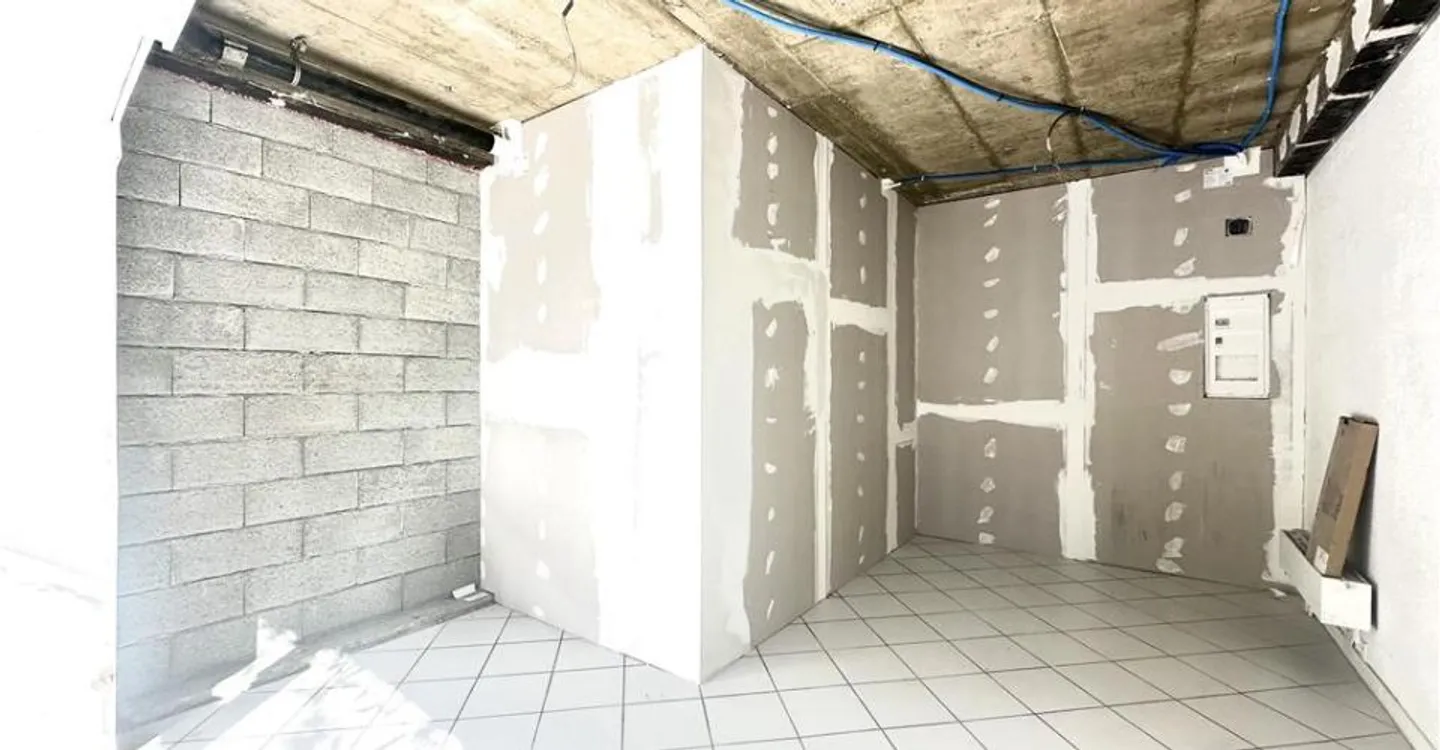 Espace Commercial de Prime à Louer - Photo 3 sur 6