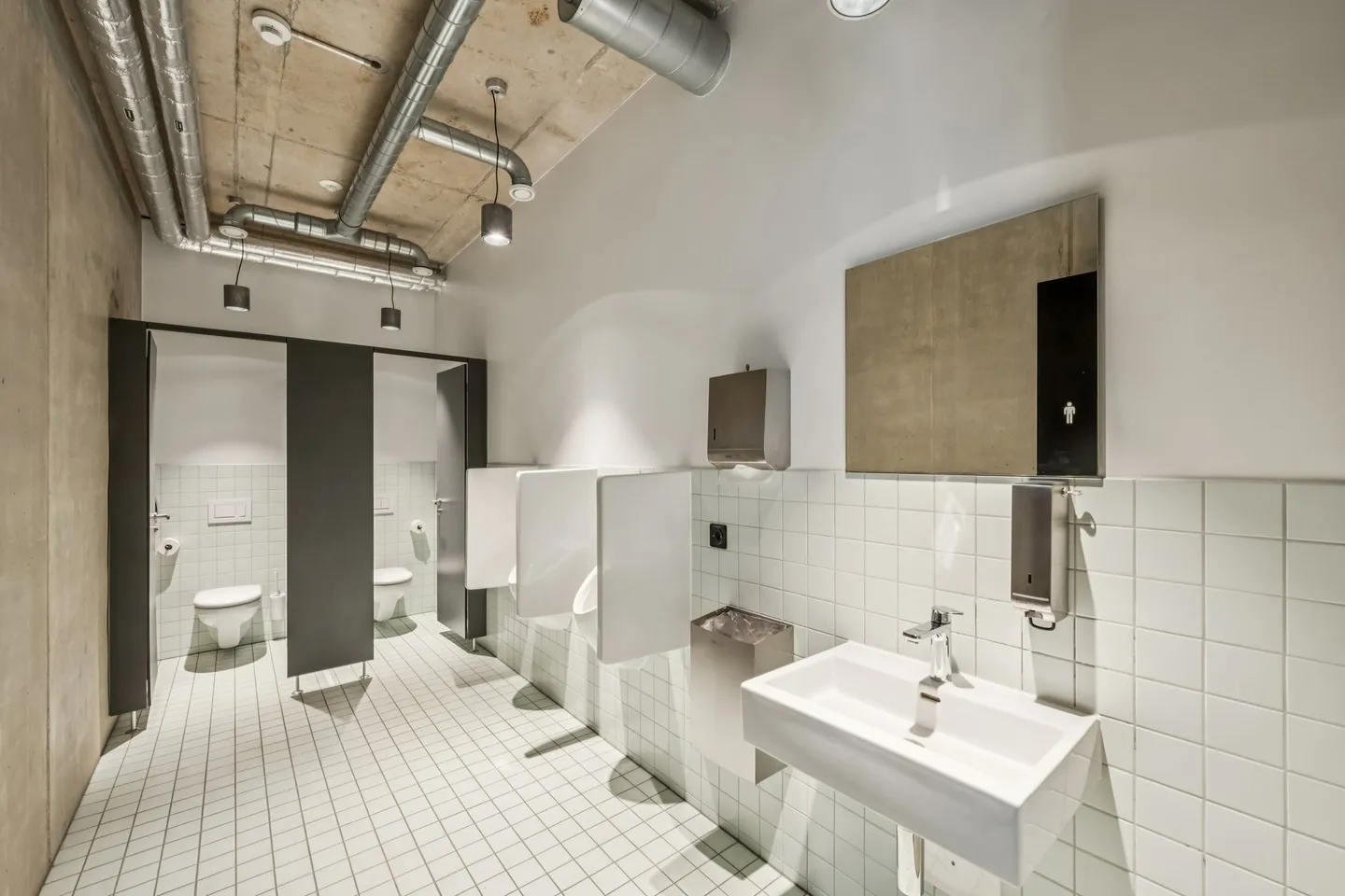 Uffici pronti per essere occupati con vista da sogno - Business City Polyfeld - Foto 11 di 12
