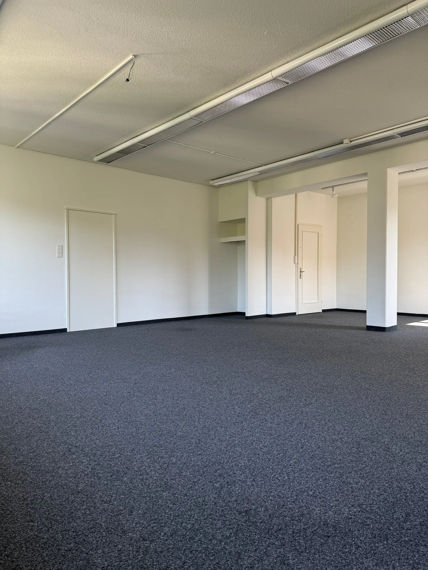 Espace de bureau attrayant dans un emplacement central à Zurich Oerlikon - Photo 4 sur 5