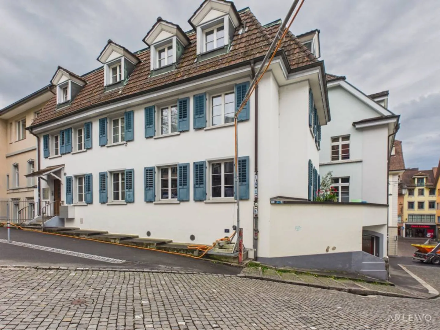 Bureau à une adresse populaire dans la vieille ville de Lucerne - Photo 10 sur 10