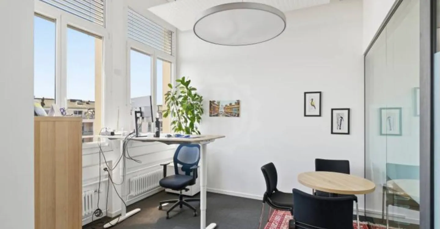 Office - Photo 6 of 10
