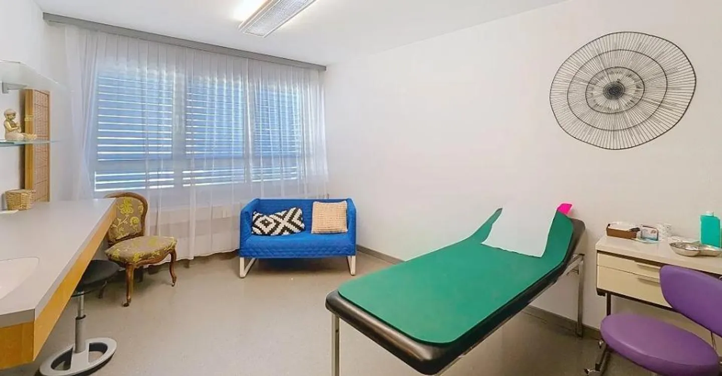 Office - Photo 2 of 10