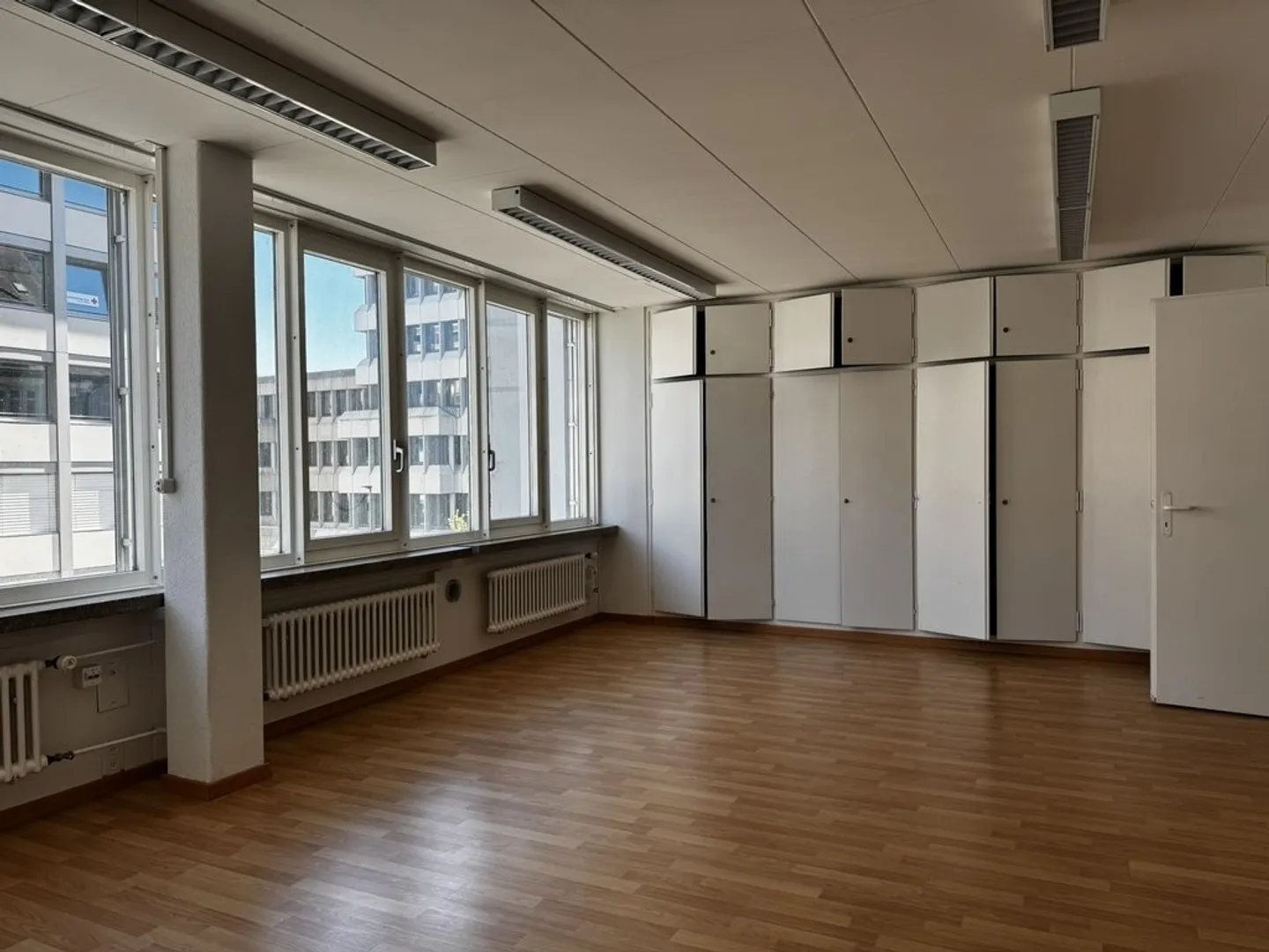 Spazio ufficio nel cuore di Olten - primo mese di affitto GRATIS! - Foto 3 di 8