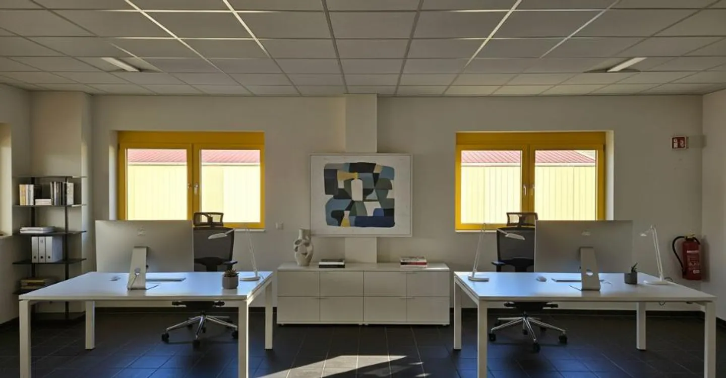 Office - Photo 3 of 8
