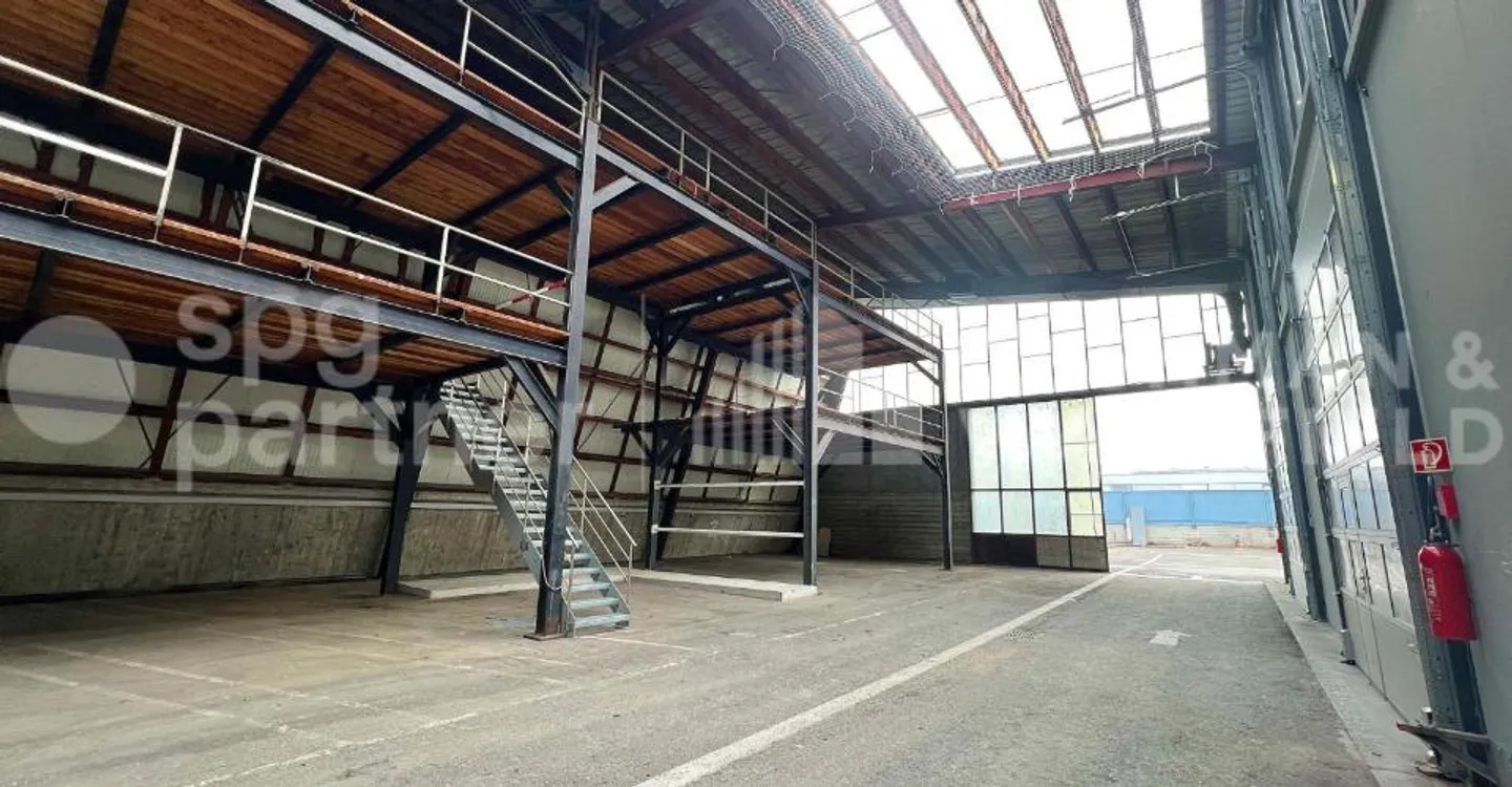 Industria - Foto 2 di 13