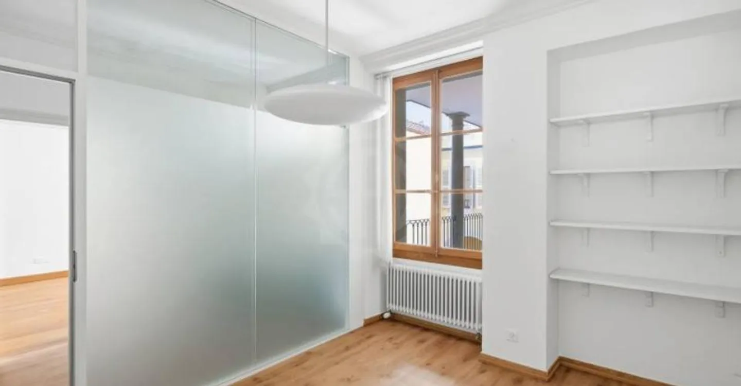 Bureau de charme à Genève - Photo 12 sur 13