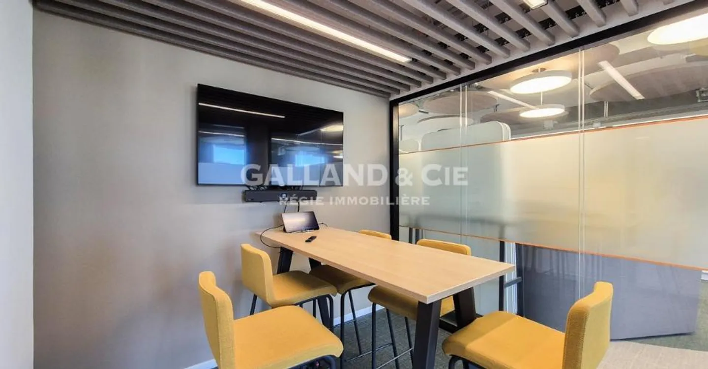 Office 1 room - Photo 10 of 13