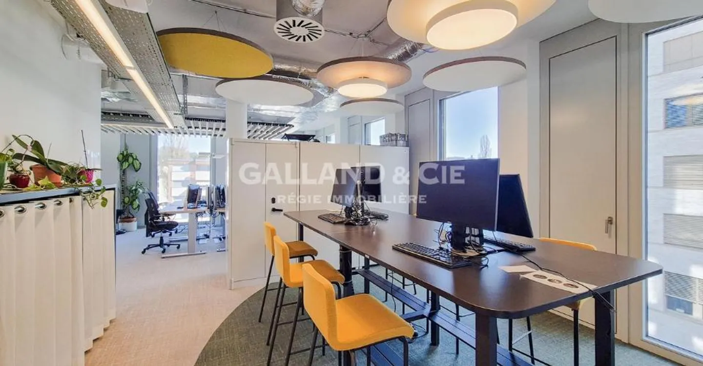 Office 1 room - Photo 6 of 13