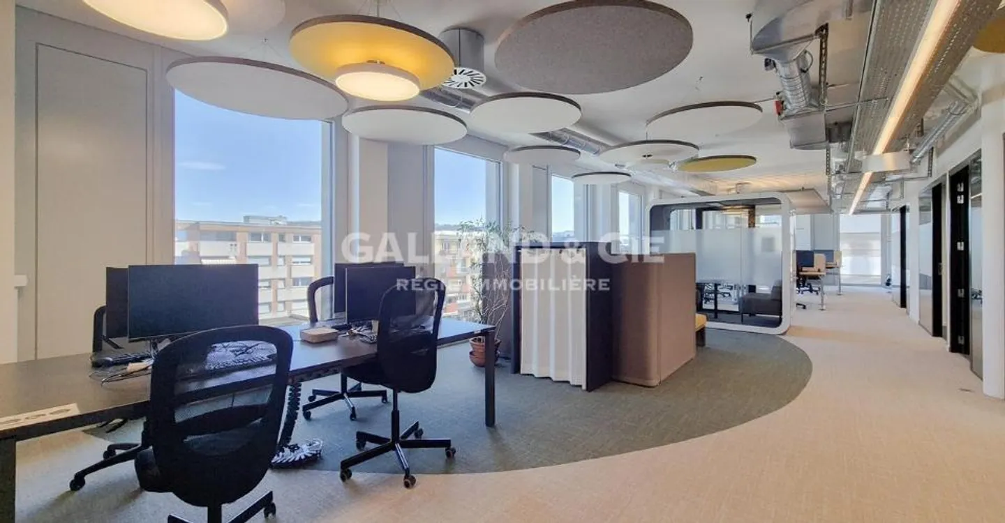 Office 1 room - Photo 2 of 13