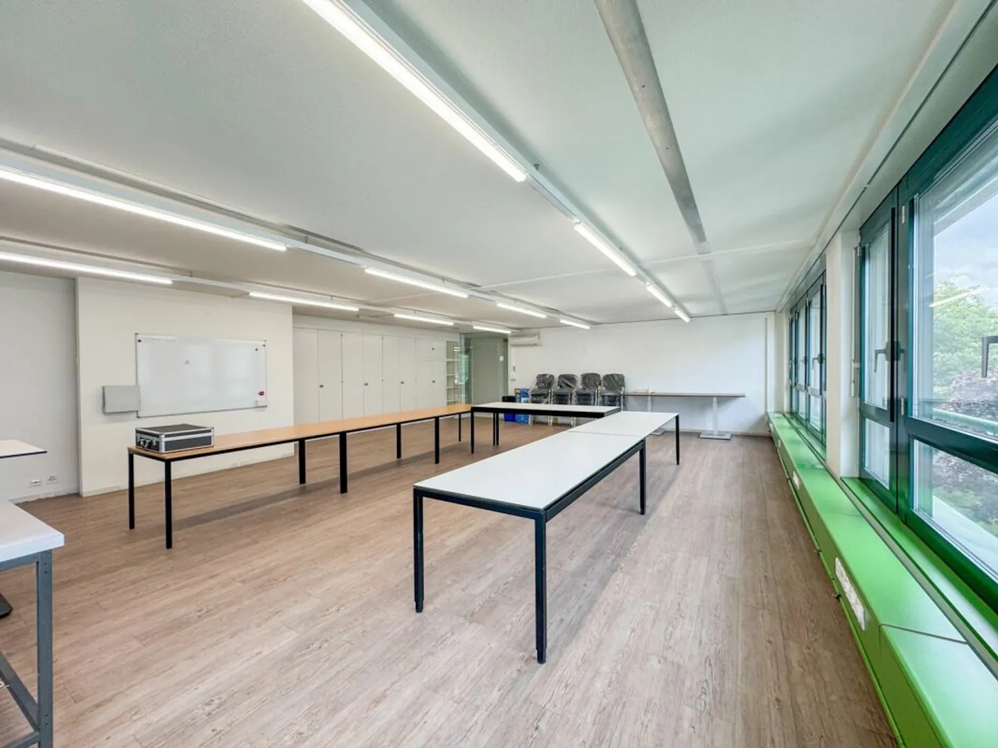 Espace de bureau/pratique spacieux dans le meilleur environnement de travail - Photo 3 sur 7
