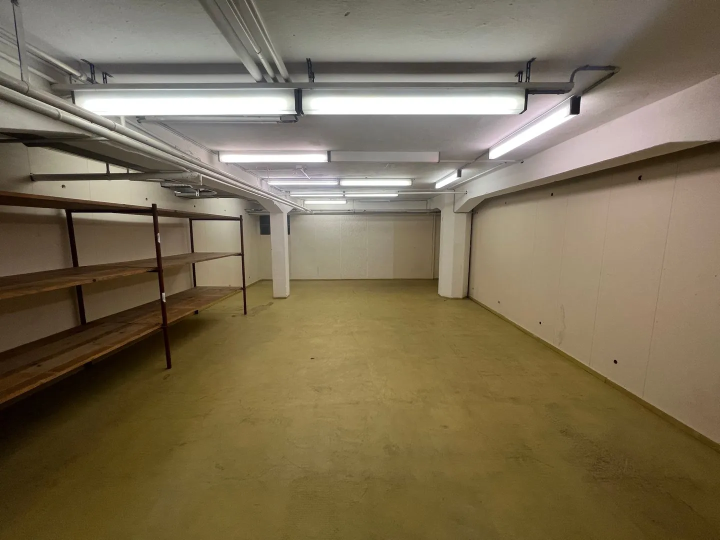 Espaces commerciaux, de stockage et de bureau abordables à louer à partir de 10m2 - Photo 9 sur 9