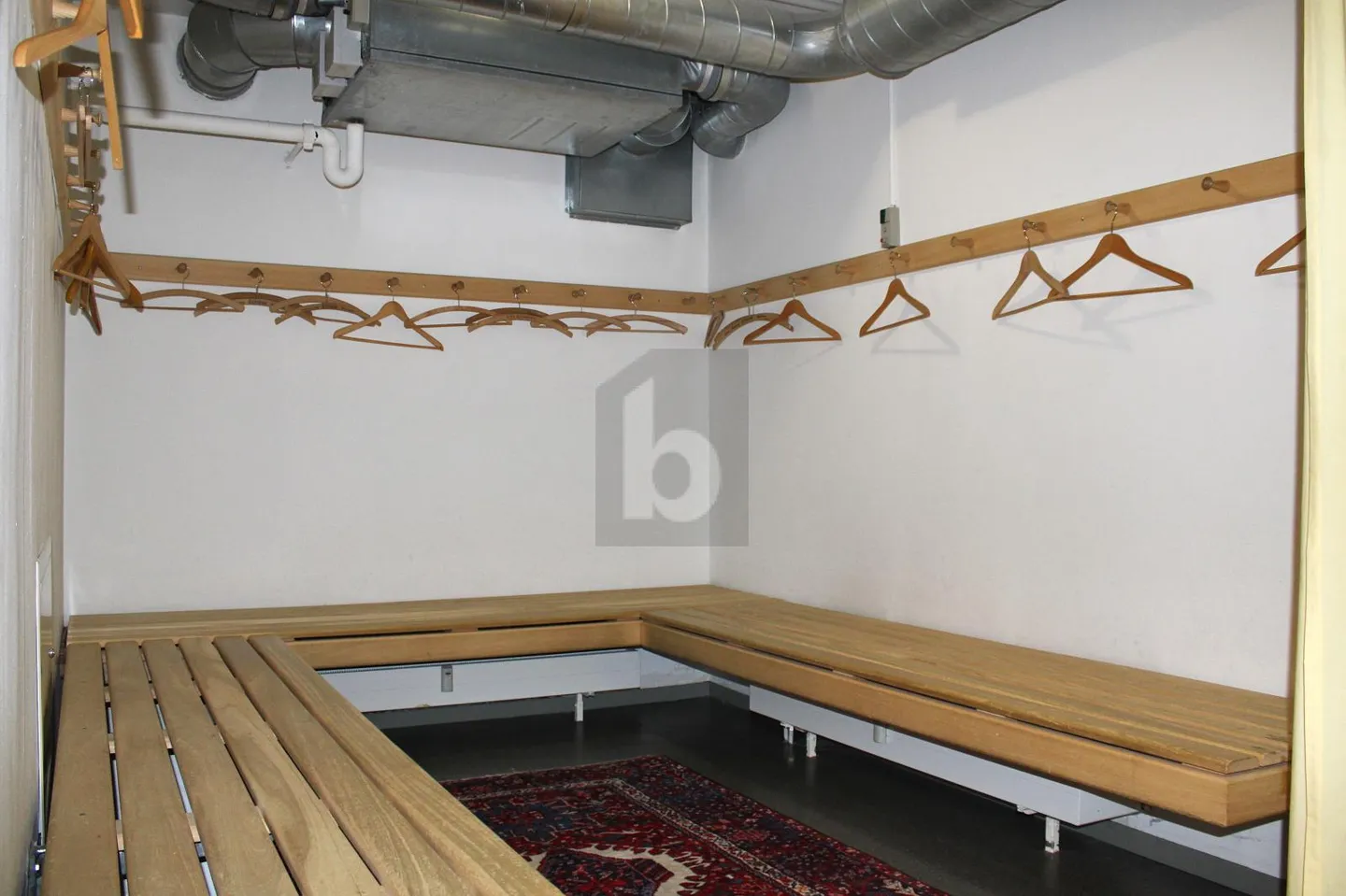 Helle Gewerbefläche mit Sauna - Foto 4 von 5