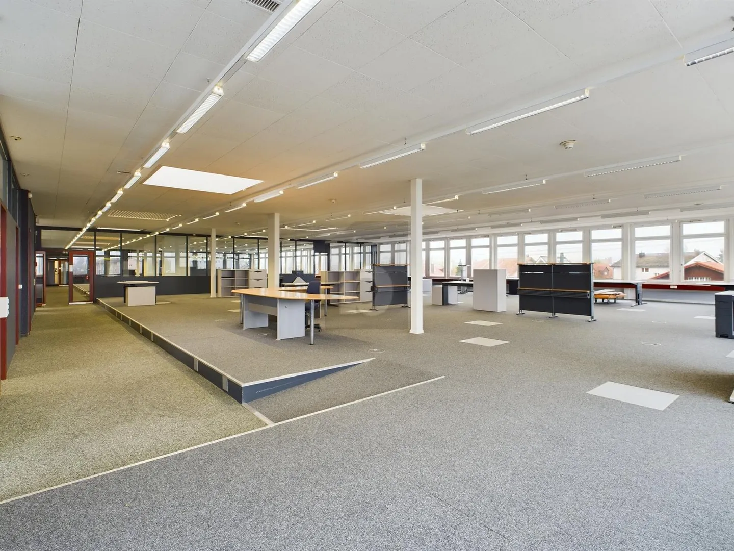 Geräumiger Büroraum im Zentrum - Foto 1 von 6