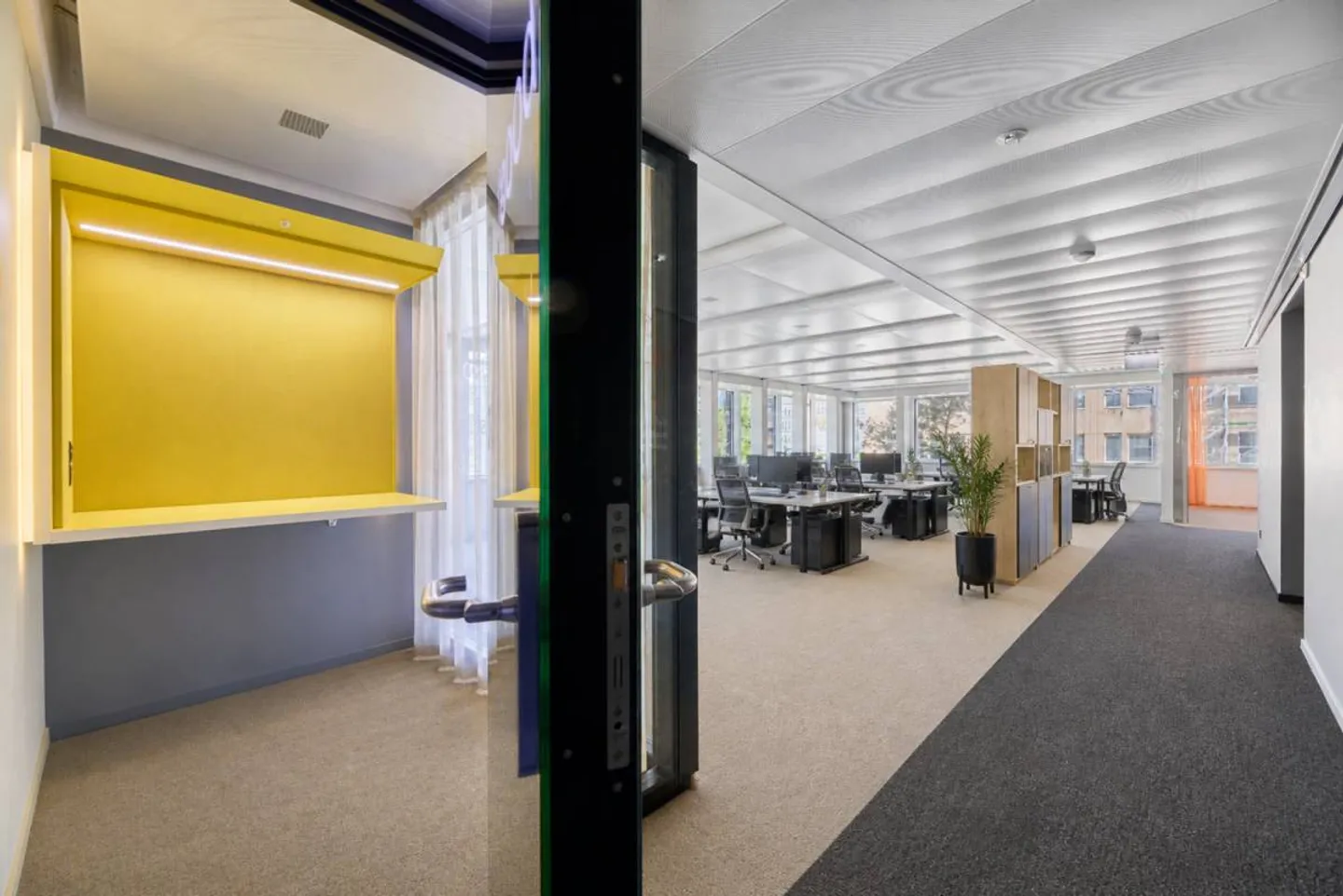 Modern rental space with 954 m2 on the 3rd floor - Photo 10 of 13