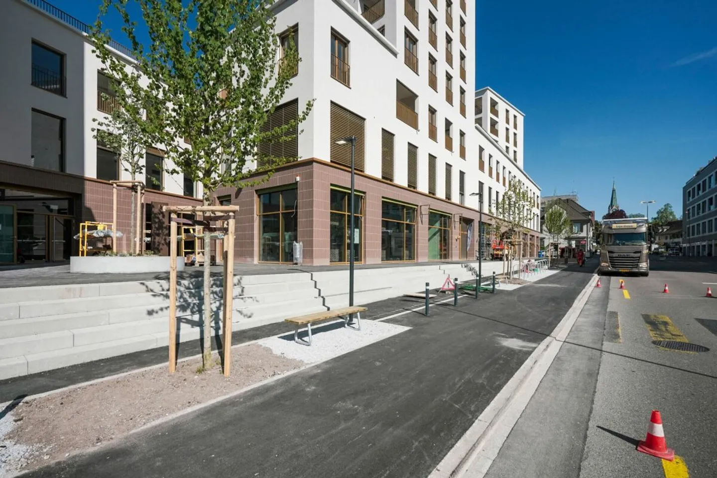 Votre surface de vente au rez-de-chaussée - emménagez et commencez ! - Photo 8 sur 10
